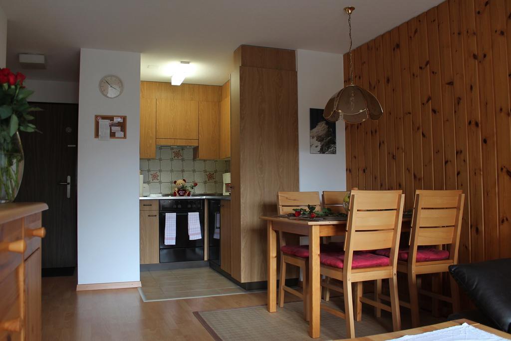 Appartements Monte Rosa Tasch Bagian luar foto